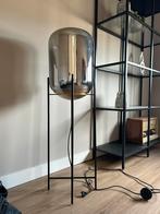 Vloerlamp rookglas / messing, Huis en Inrichting, Lampen | Vloerlampen, Ophalen, Gebruikt
