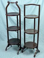 Engelse cakestands, Ophalen