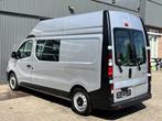 Renault Trafic 1.6 dCi T29 L2H2 Airco Navigatie Telefoonvoor, Auto's, Bestelauto's, Voorwielaandrijving, Gebruikt, 4 cilinders