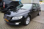 Volvo V70 2.0 D4 Summum, Voorwielaandrijving, Zwart, Onderhoudsboekje, Te koop