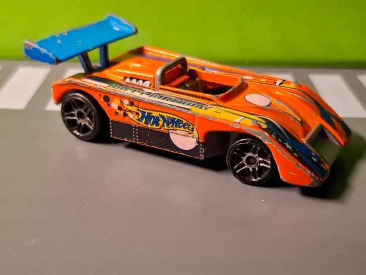 Hotwheels - Shadow Mk II2 [oranje] 1/55, Hobby en Vrije tijd, Modelauto's | Overige schalen, Gebruikt, Auto, Ophalen of Verzenden