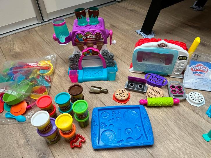 Super leuke Play-Doh Klei-set, Kinderen en Baby's, Speelgoed | Overig, Zo goed als nieuw, Jongen of Meisje, Ophalen