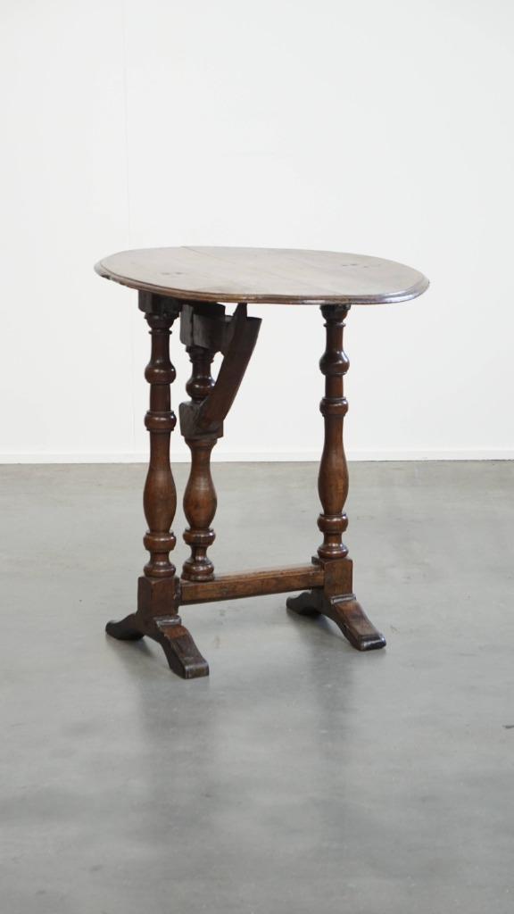 Waanzinnige vroeg 17e -eeuwse antieke klaptafel/bijzettafel, Antiek en Kunst, Antiek | Meubels | Tafels, Ophalen