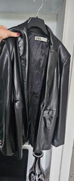 Zara blazer maat L super zacht, lederlook, Kleding | Dames, Jasjes, Kostuums en Pakken, Ophalen of Verzenden, Zo goed als nieuw