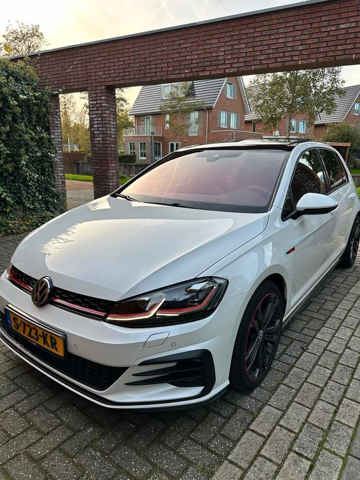 Volkswagen Golf 7.5 Performance 2.0 TSI 245pk 7-DSG 2019 Wit, Auto's, Volkswagen, Particulier, Golf, ABS, Adaptieve lichten, Adaptive Cruise Control