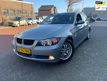 BMW 3-serie Touring 320i Dynamic Executive / NIEUWE APK / LE beschikbaar voor biedingen