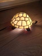 Te koop  tiffanny lamp  in model  schilpad bieden bij de adv, Ophalen, Zo goed als nieuw