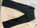 Pants, Verzenden