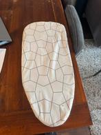 Ikea tafel strijkplank gratis, Witgoed en Apparatuur, Strijkijzers en Strijkplanken, Ophalen, Zo goed als nieuw