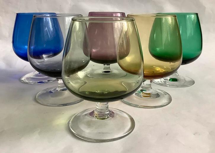 MAX VERBOEKET - servies CARNAVAL - cognacproefglaasjes, Verzamelen, Glas en Borrelglaasjes, Zo goed als nieuw, Overige typen, Ophalen of Verzenden