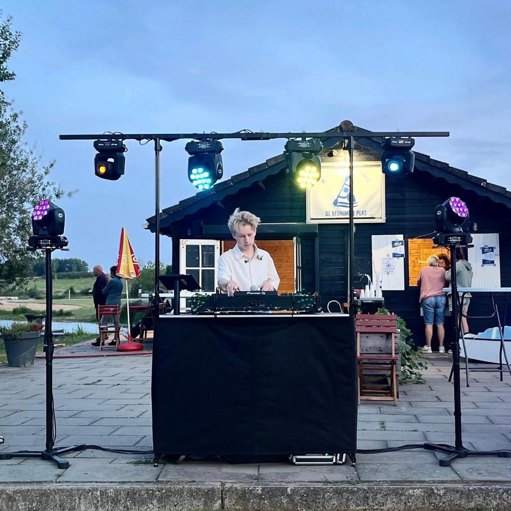 Feest Dj, voor al uw feesten en partijen, Diensten en Vakmensen, Muzikanten, Artiesten en Dj's, Solo-artiest