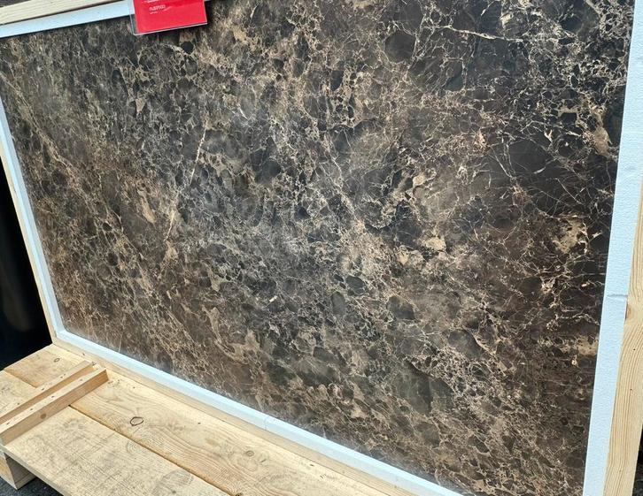 Flexform Fly origineel nieuw marmer blad, Huis en Inrichting, Tafels | Salontafels, Zo goed als nieuw, Minder dan 50 cm, 50 tot 100 cm