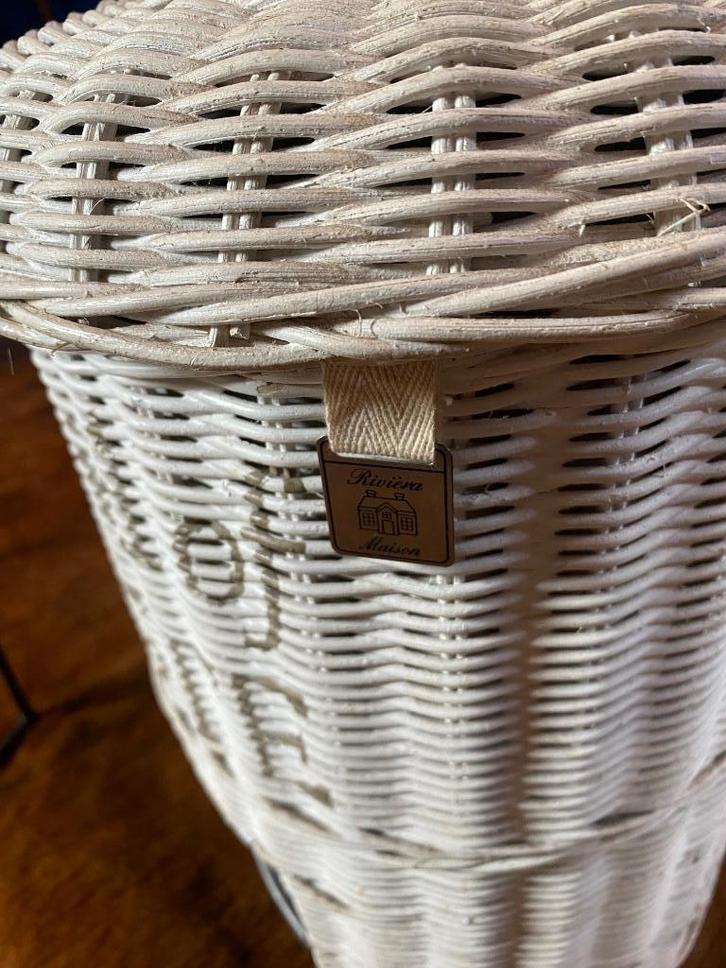 Landelijk setje in wit riet oa RM pedaalemmer, Huis en Inrichting, Woonaccessoires | Overige, Gebruikt, Ophalen of Verzenden