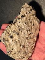 Granaten in schist uit Oostenrijk, Ophalen of Verzenden