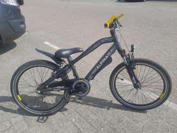 22 inch Alpina Trial met handremmen en terugtraprem. beschikbaar voor biedingen