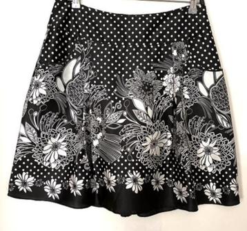 Watcher rok maat 38 beschikbaar voor biedingen