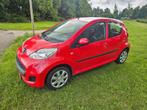 Peugeot 107, Auto's, Peugeot, Bedrijf, Handgeschakeld, Rood, Te koop