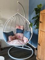 Hangstoel, Huis en Inrichting, Stoelen, Ophalen, Zo goed als nieuw, Wit, Eén