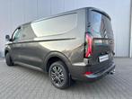 Ford E-Transit Cust. 320 L2H1 Limited 65 kWh Ford E-Transit, Auto's, Bestelauto's, Automaat, Gebruikt, 470 min, Ford