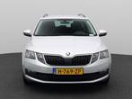 Skoda Octavia Combi 1.0 TSI Greentech Business Edition | HAL, Auto's, Skoda, Te koop, Zilver of Grijs, Benzine, Gebruikt