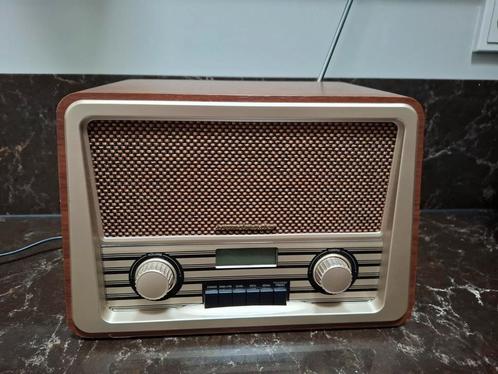 tk: zgan.SOUNDMASTER NR920 RADIO DAB+FM (digitaal+battery), Audio, Tv en Foto, Radio's, Zo goed als nieuw, Radio, Ophalen of Verzenden