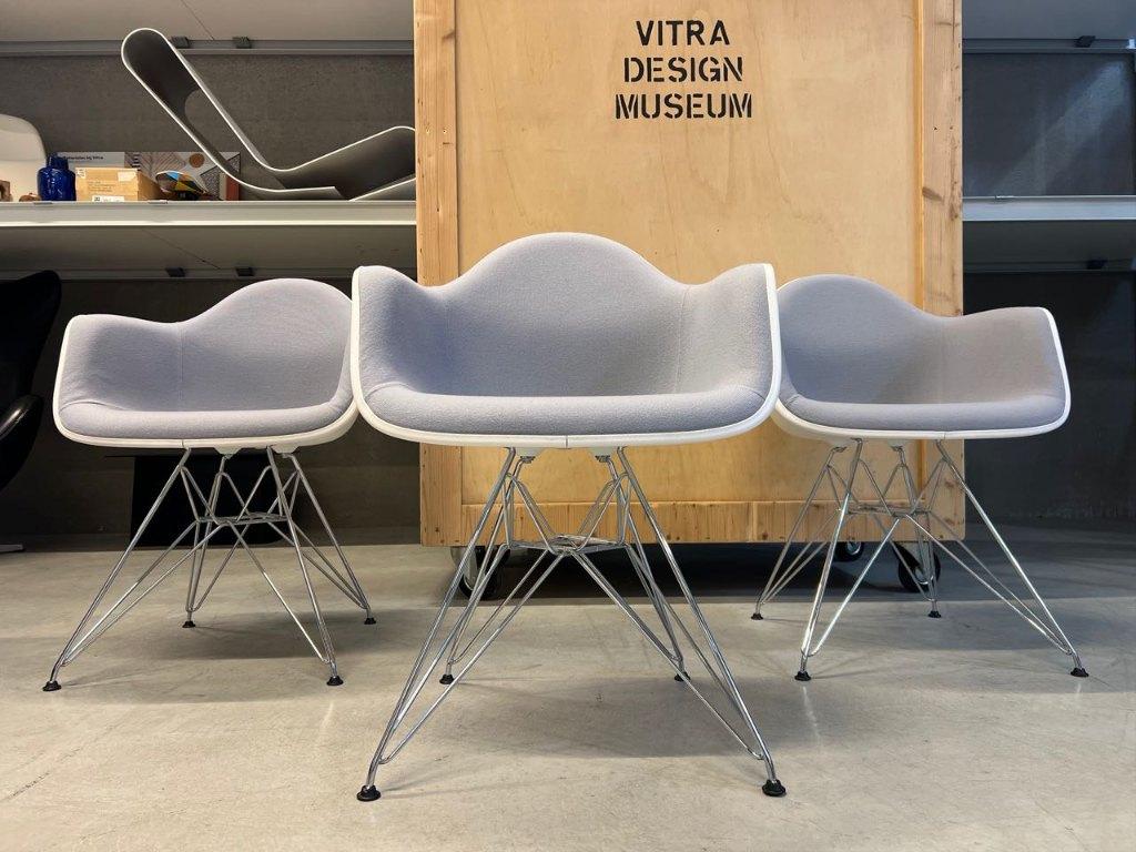 Vitra Eames DAR stoelen, 23x, Stof, Verzenden, Design, Zo goed als nieuw