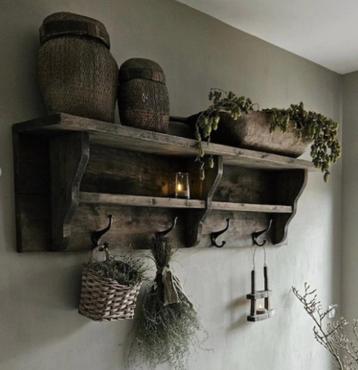 Landelijk houten kapstok - regaal -wandrek- sober,oud beschikbaar voor biedingen