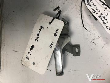 Mercedes w126 Deurgreep Linksachter beschikbaar voor biedingen