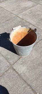 Zinken ijzeren emmer tuin plant brocante, Ophalen of Verzenden, Gebruikt, IJzer, Met handgreep
