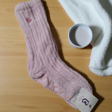 Warme cozy antislip sokken lichtroze 35-38 beschikbaar voor biedingen
