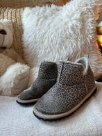 HIP UGG-stijl schoen beige panterprint, maat 35, Ophalen of Verzenden, Zo goed als nieuw, Meisje, Schoenen