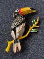 Vintage Toucan Broche, Sieraden, Tassen en Uiterlijk, Broches, Overige materialen, 4 tot 7 cm, Overige kleuren, Ophalen of Verzenden