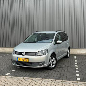 Volkswagen Touran 1.4 TSI 103KW Cross 2011 Grijs beschikbaar voor biedingen