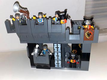 Lego Duplo - Groot Kasteel/Ridderset beschikbaar voor biedingen