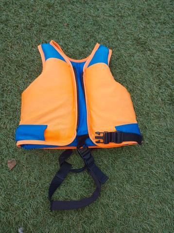 Kinder reddingsvest 2/3 jaar beschikbaar voor biedingen