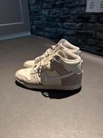 High dunks grey, Kleding | Heren, Schoenen, Ophalen of Verzenden, Zo goed als nieuw
