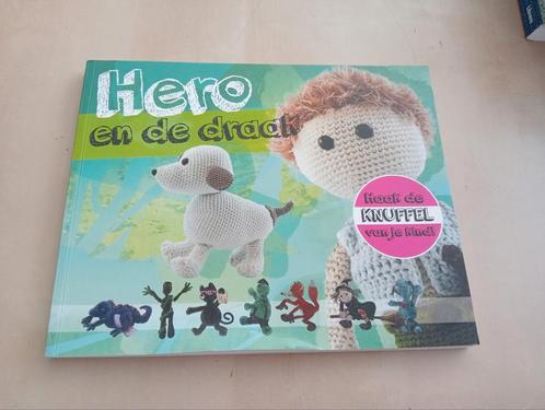 Mr. Cey - Hero en de draak, Hobby en Vrije tijd, Breien en Haken, Zo goed als nieuw, Haken, Patroon of Boek, Ophalen