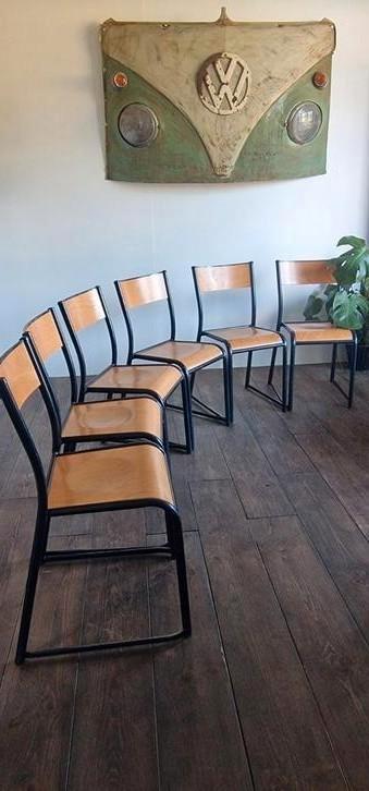 Set van 6 vintage Mullca stoelen

 beschikbaar voor biedingen