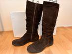 Hoge dames laarzen bruin suede maat 41, Kleding | Dames, Ophalen of Verzenden, Zo goed als nieuw, Bruin, Hoge laarzen