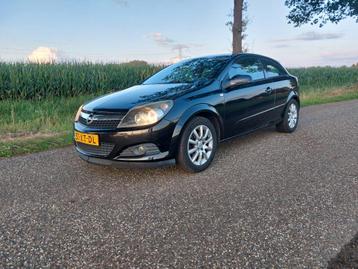 Opel Astra 1.6 16V GTC 85KW 2007 Zwart beschikbaar voor biedingen