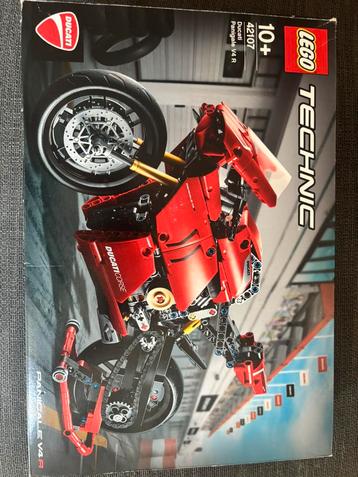 Lego technic Ducati  beschikbaar voor biedingen