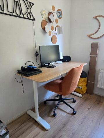 Ikea bekant bureau met stoel - afbeelding 2