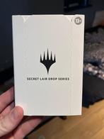 Secret lair x Warhammer 40,000: Orks, Ophalen of Verzenden, Nieuw, Meerdere kaarten, Foil