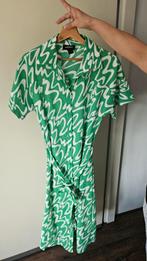 Monki Jurk - Groen/Wit - XS, Verzenden, Zo goed als nieuw, Monki, Maat 34 (XS) of kleiner
