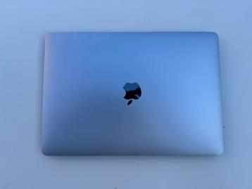 Macbook Pro A2251 | 13" | i5 2.0Ghz | 16GB | 512GB SSD beschikbaar voor biedingen