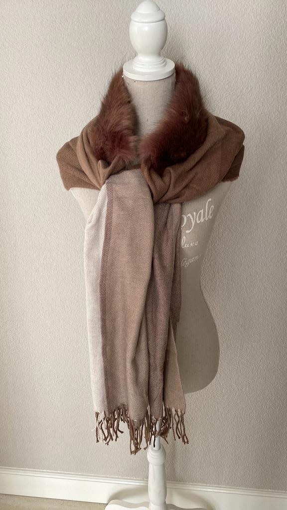 Sjaal Beige tinten met bontje Merk Yaya NIEUW, Kleding | Dames, Mutsen, Sjaals en Handschoenen, Nieuw, Sjaal, Maat 46/48 (XL) of groter