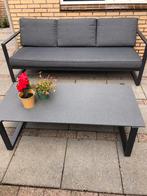 Bank tafel en 2 losse stoelen met donkergrijze kussens, Tuin en Terras, Ophalen, Zo goed als nieuw, Bank