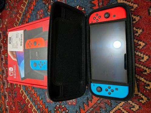 Nintendo switch Oled!, Spelcomputers en Games, Spelcomputers | Nintendo Switch, Zo goed als nieuw, Switch OLED, Met 1 controller