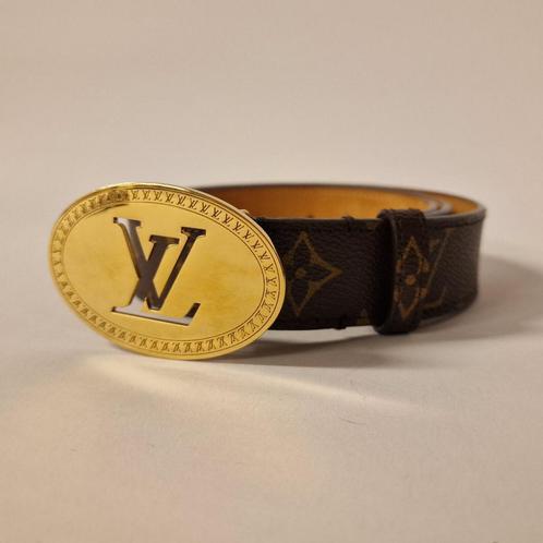Louis Vuitton M9842 LV Mono Belt 95/38, Sieraden, Tassen en Uiterlijk, Tassen | Damestassen, Gebruikt