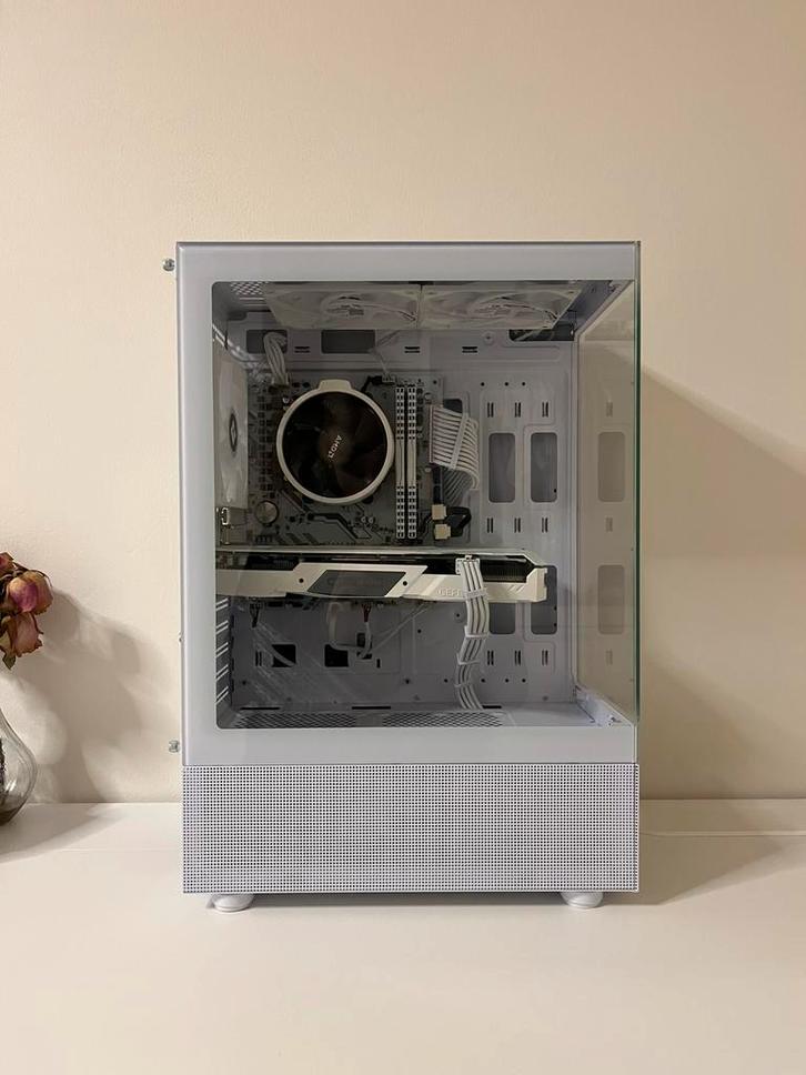 Witte GamePC Ryzen 2600X | GTX 1660 Super | 16GB Ram, Computers en Software, Desktop Pc's, Zo goed als nieuw, Ophalen